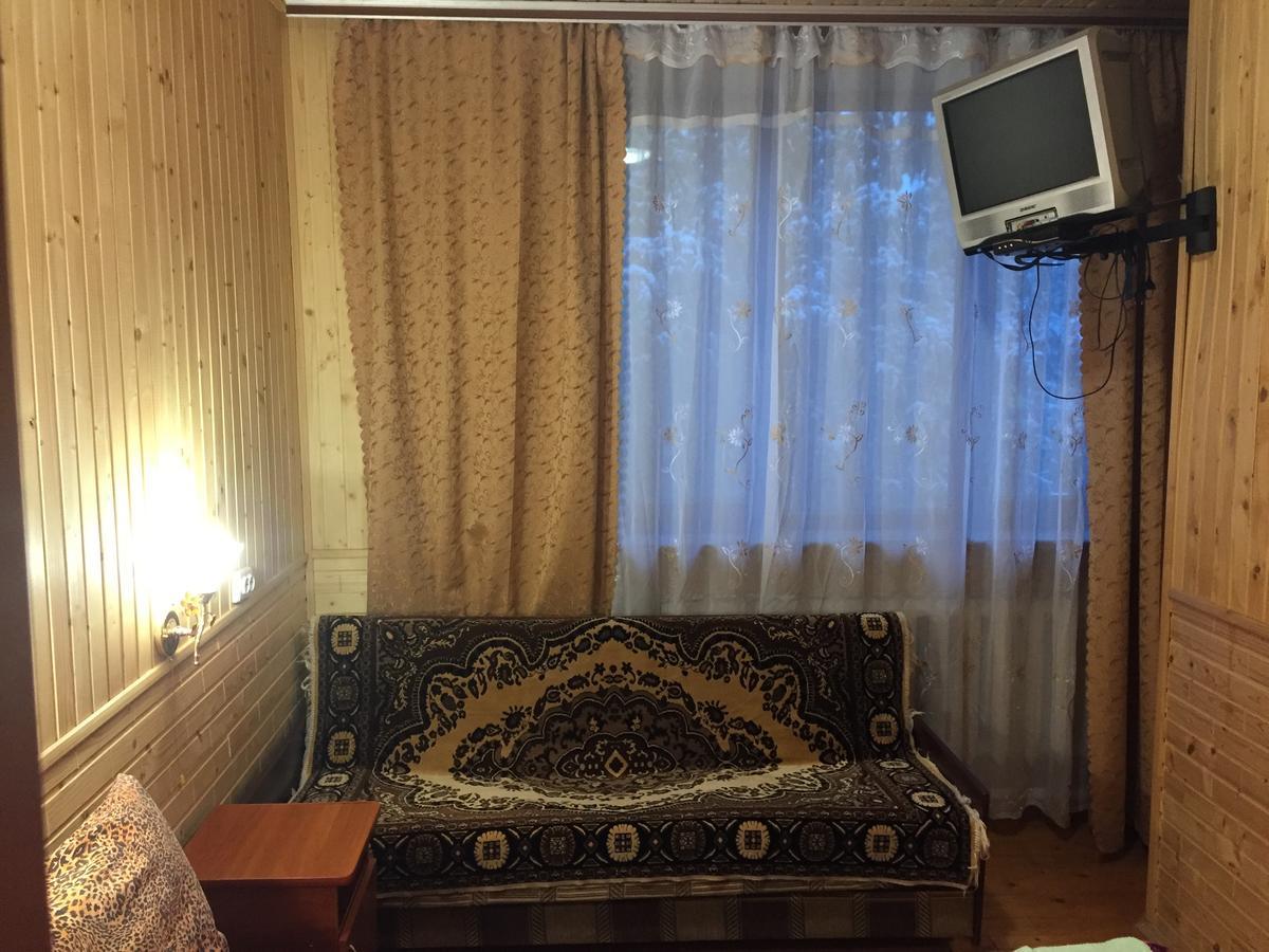 Lodge Pryvatna Svitanok Yaremche
