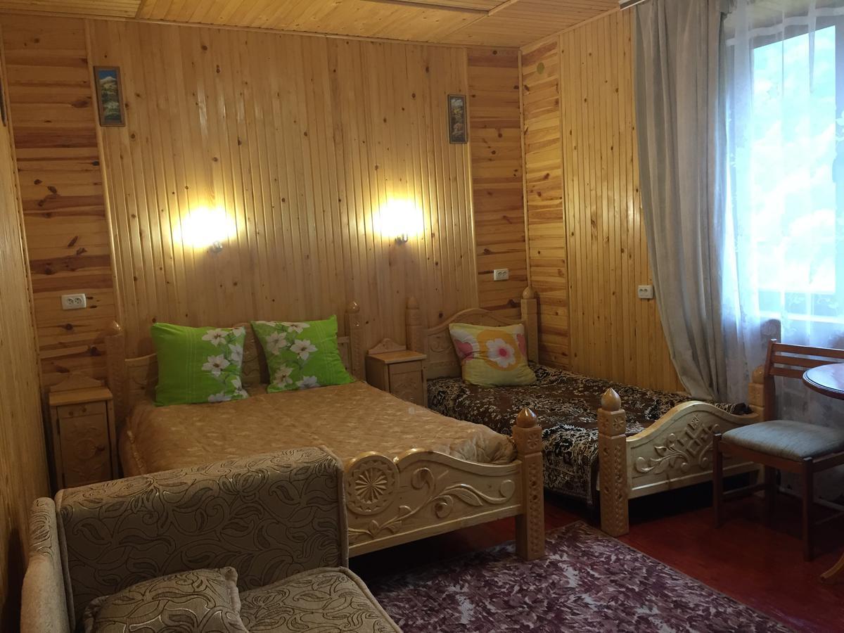 Lodge Pryvatna Svitanok *